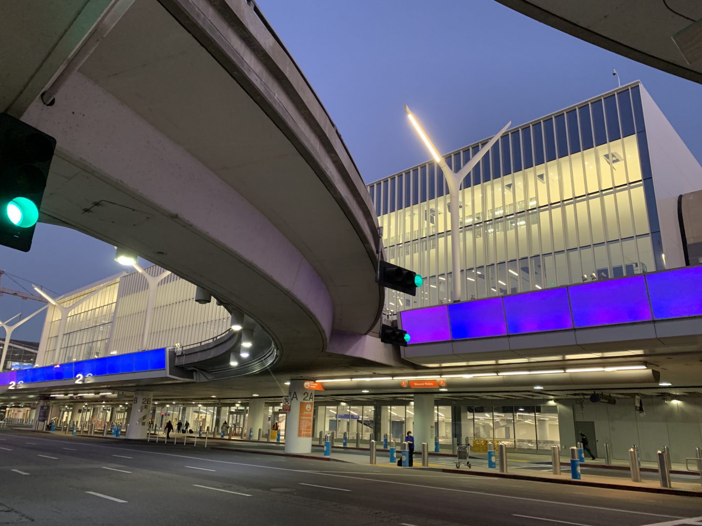 Southwest Terminal LAX - Woodbridge Glass | Werner Systems